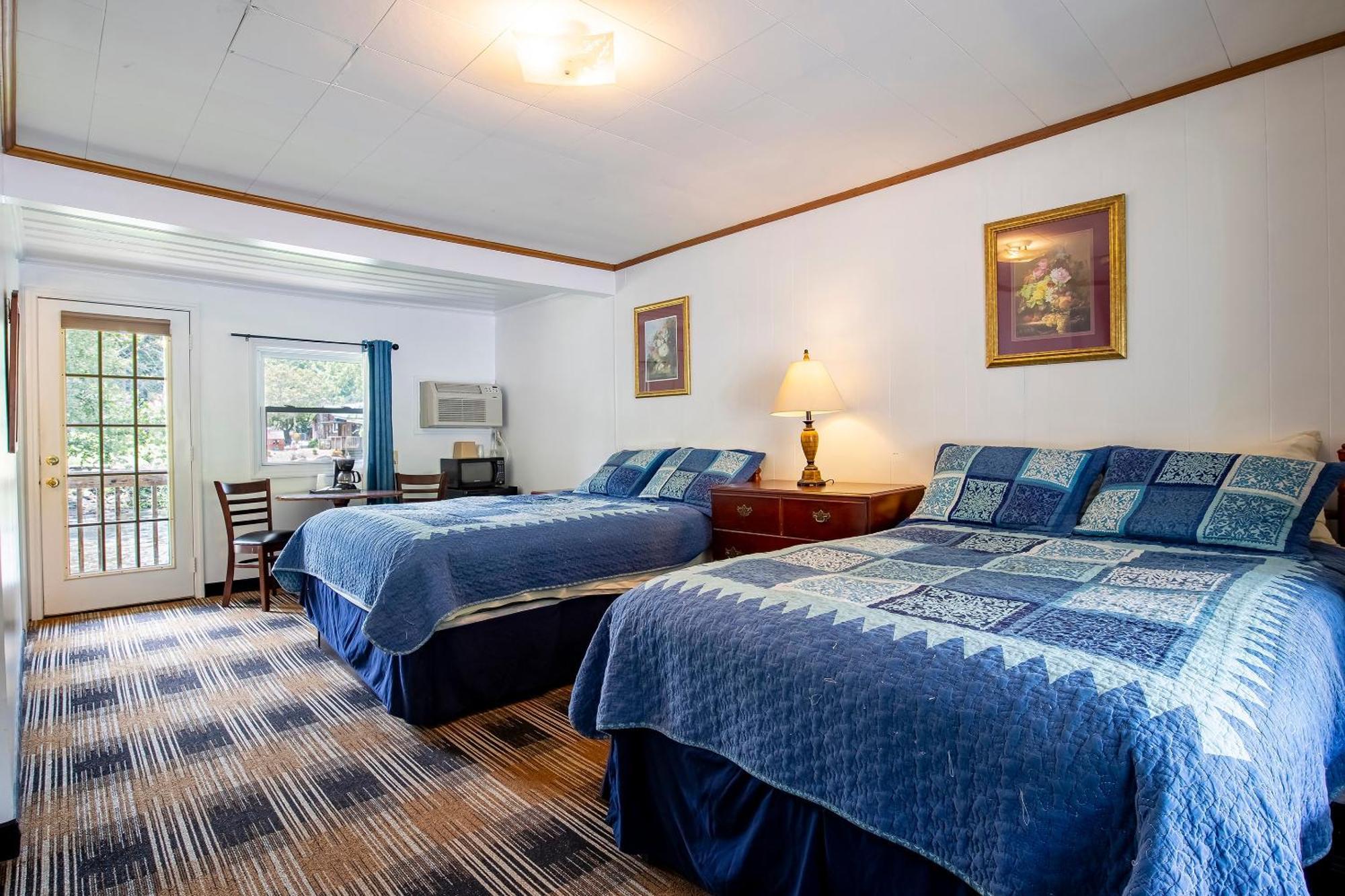 Lloyd'S On The River Country Inn By Oyo Bryson City Bagian luar foto