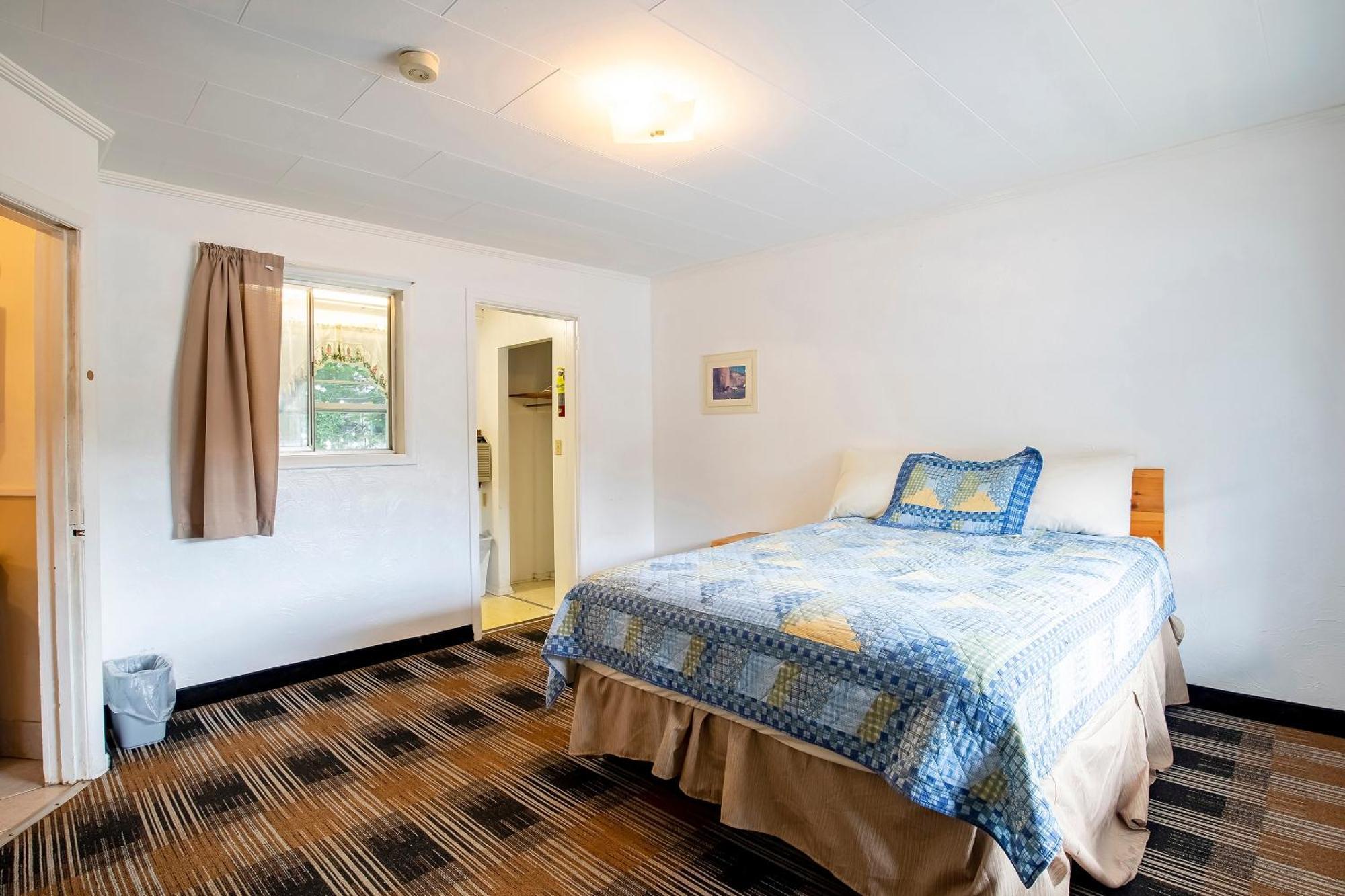 Lloyd'S On The River Country Inn By Oyo Bryson City Bagian luar foto